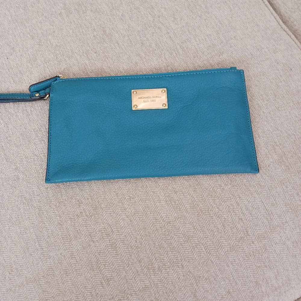 Michael Kors size 10
